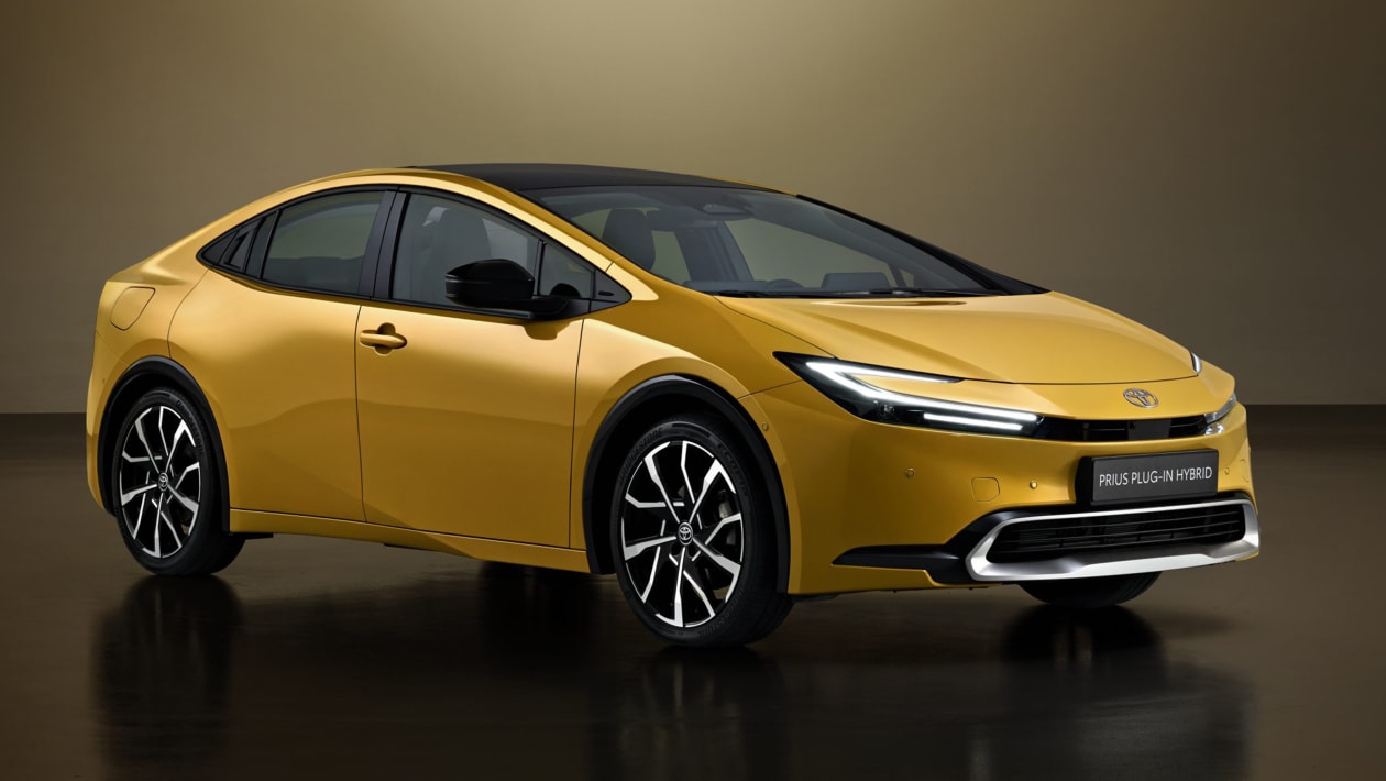 New plug-in hybrid Toyota Prius gets £37k starting price | Auto Express